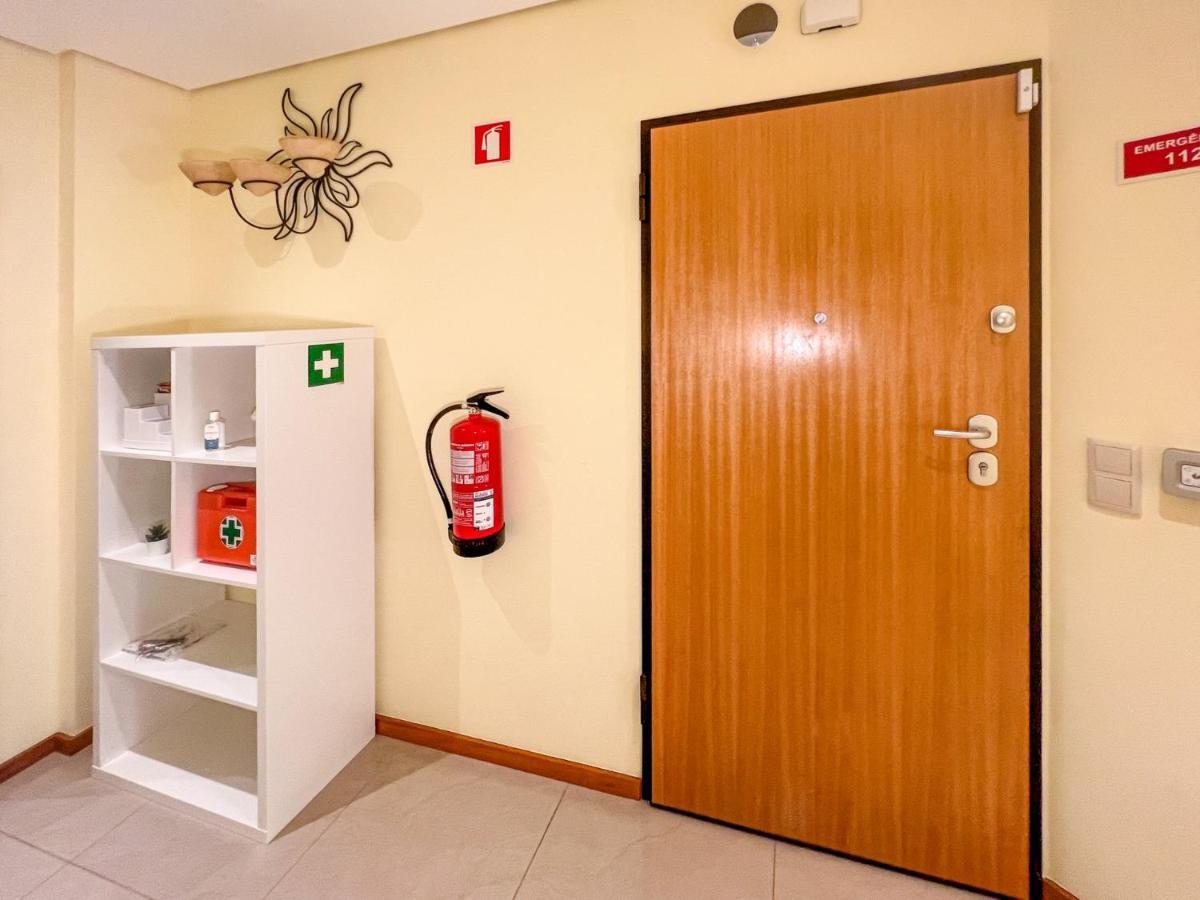 Appartement - Plage De Furadouro - Rico'S Homes Овар Экстерьер фото
